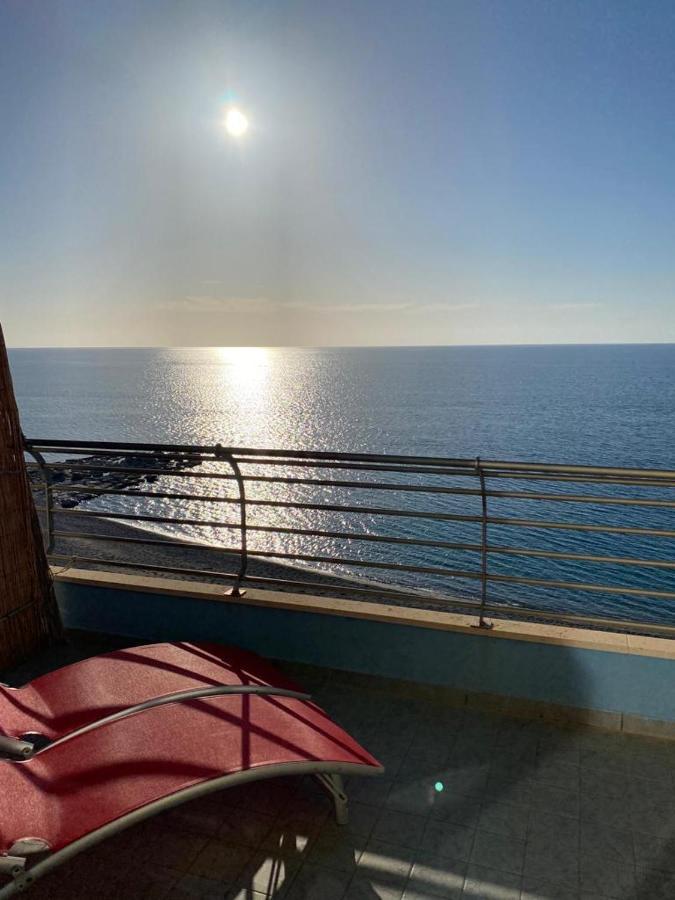 Capo Nettuno Hotel Capo dʼOrlando Екстериор снимка