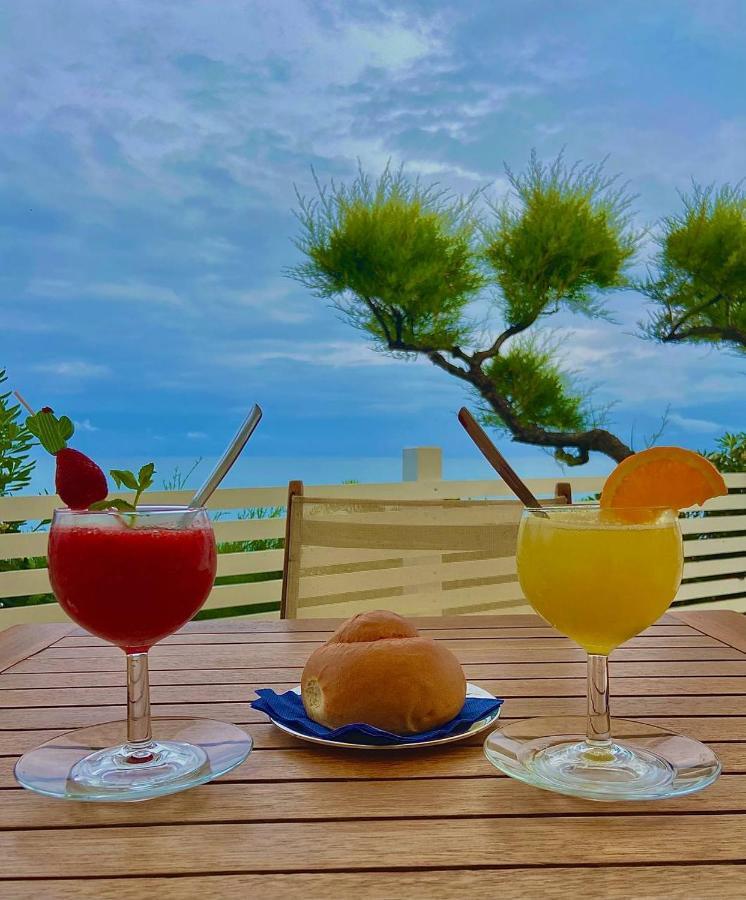 Capo Nettuno Hotel Capo dʼOrlando Екстериор снимка