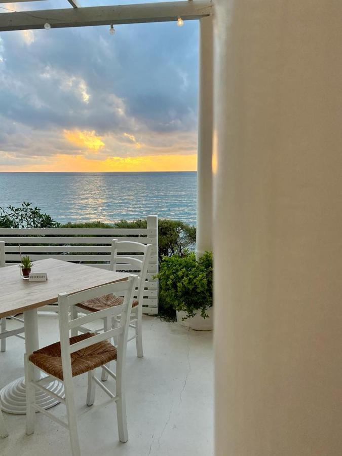 Capo Nettuno Hotel Capo dʼOrlando Екстериор снимка